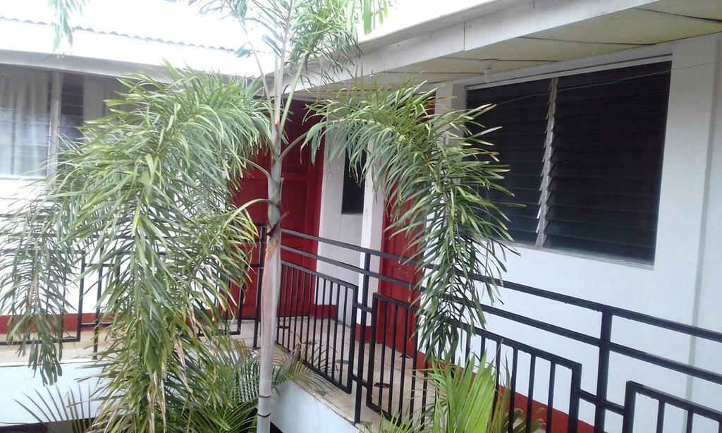 El Callejon Guest House Leon Exterior photo